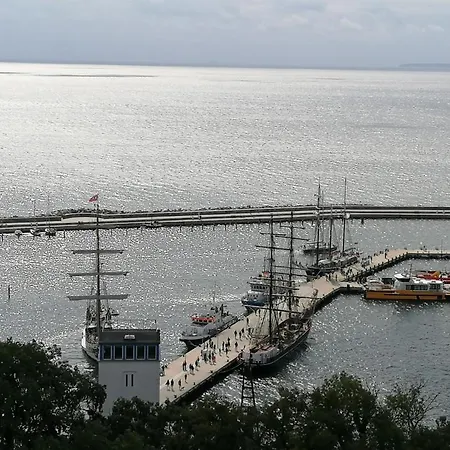 Hotel Inselreisebuero 3*